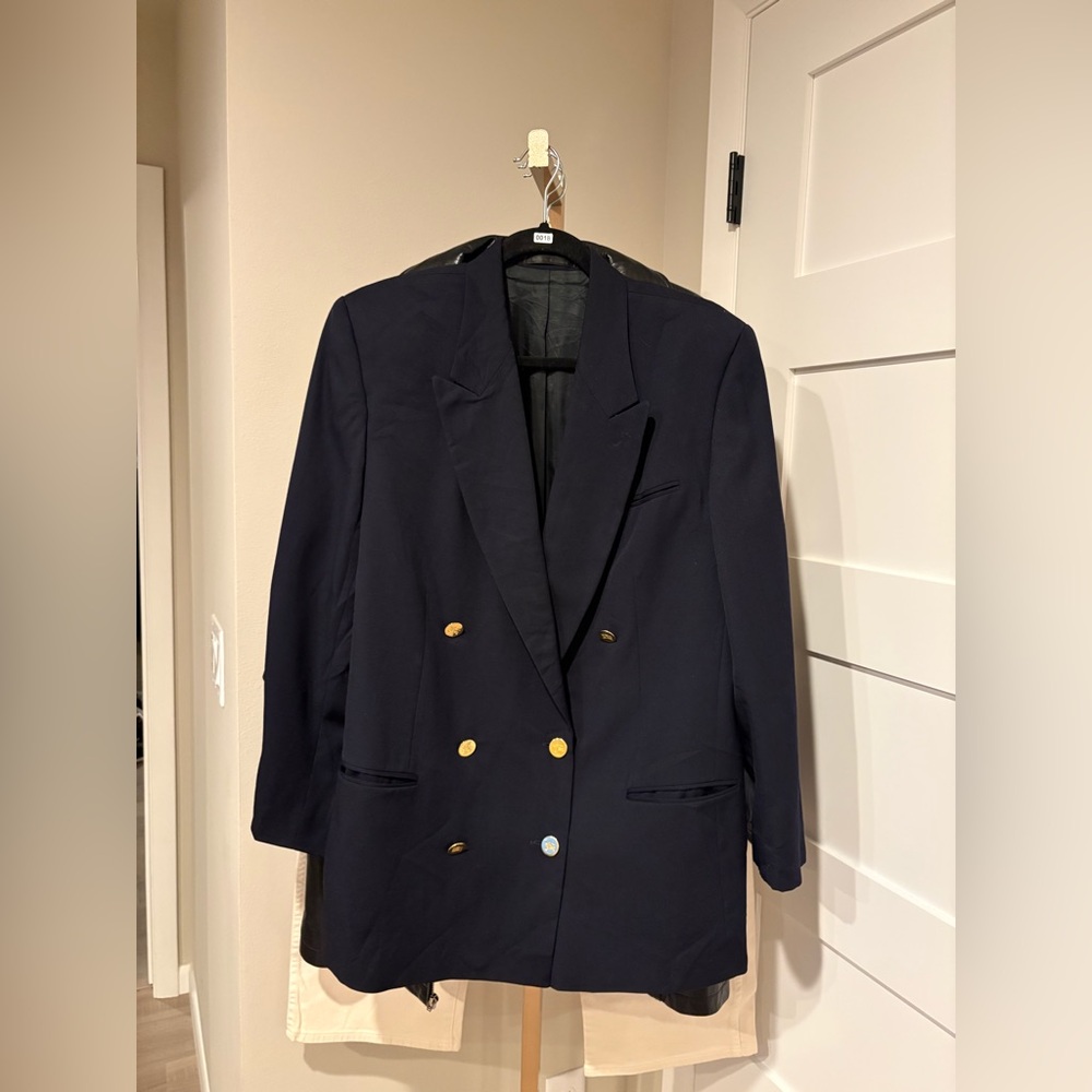 Vintage Burberrys Navy Blue Color 100% Wool Coat. Size 12. Excellent Condition.